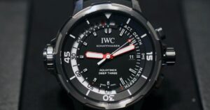 Depth Gauge Watches: The Most Complex Tool for Divers